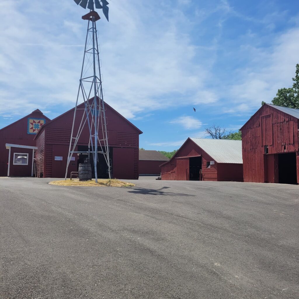 Heritage Prairie Farm in Byron Illinois