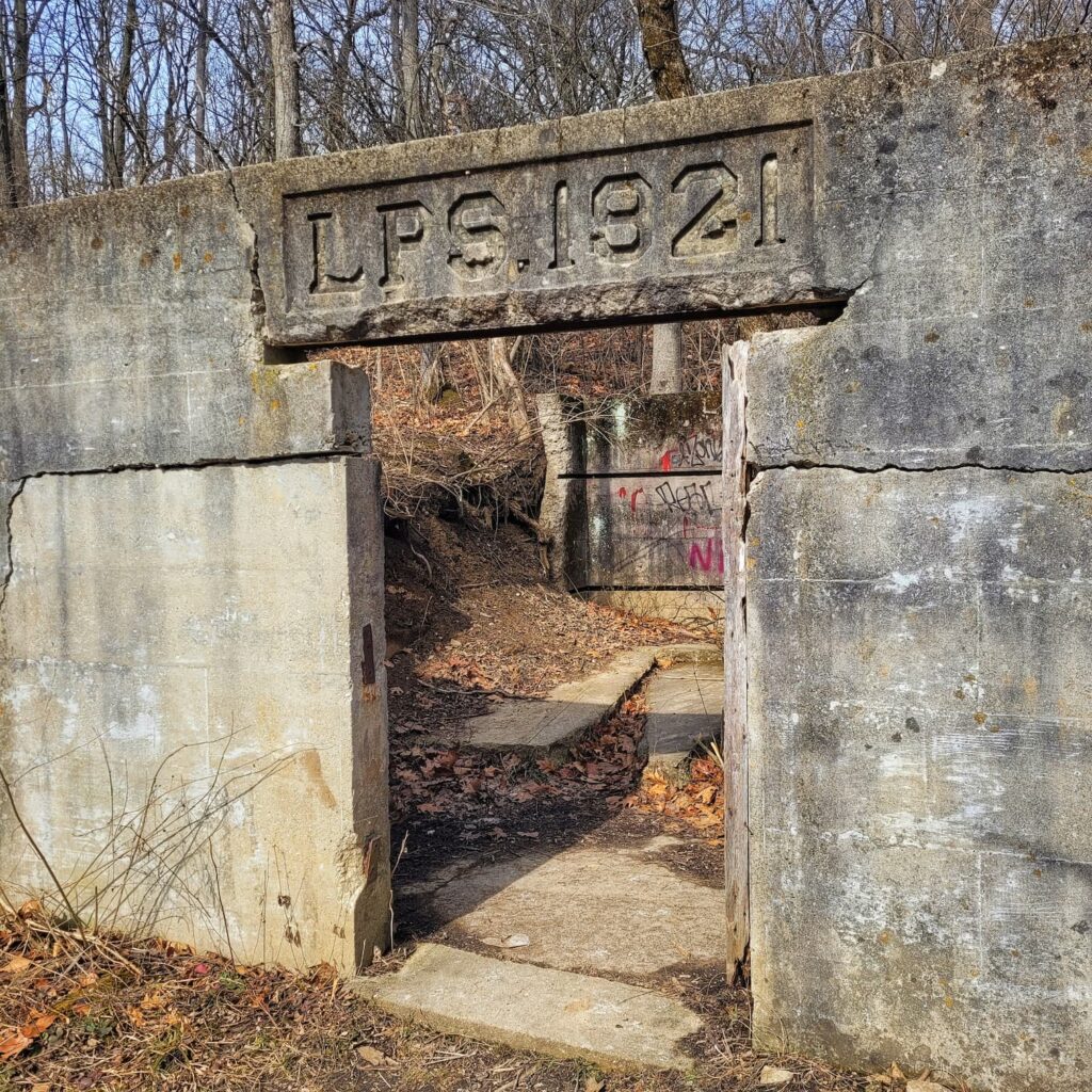 Photo of doorframe at Lincoln Park nursery ruins