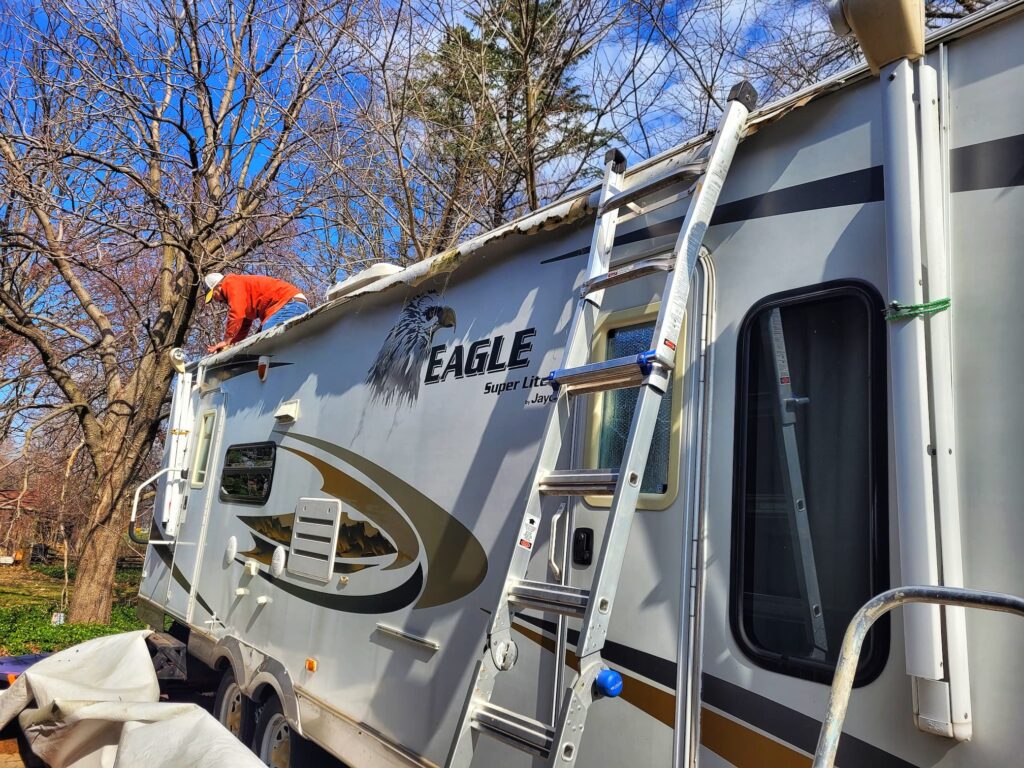 Photo of removal of rv awning