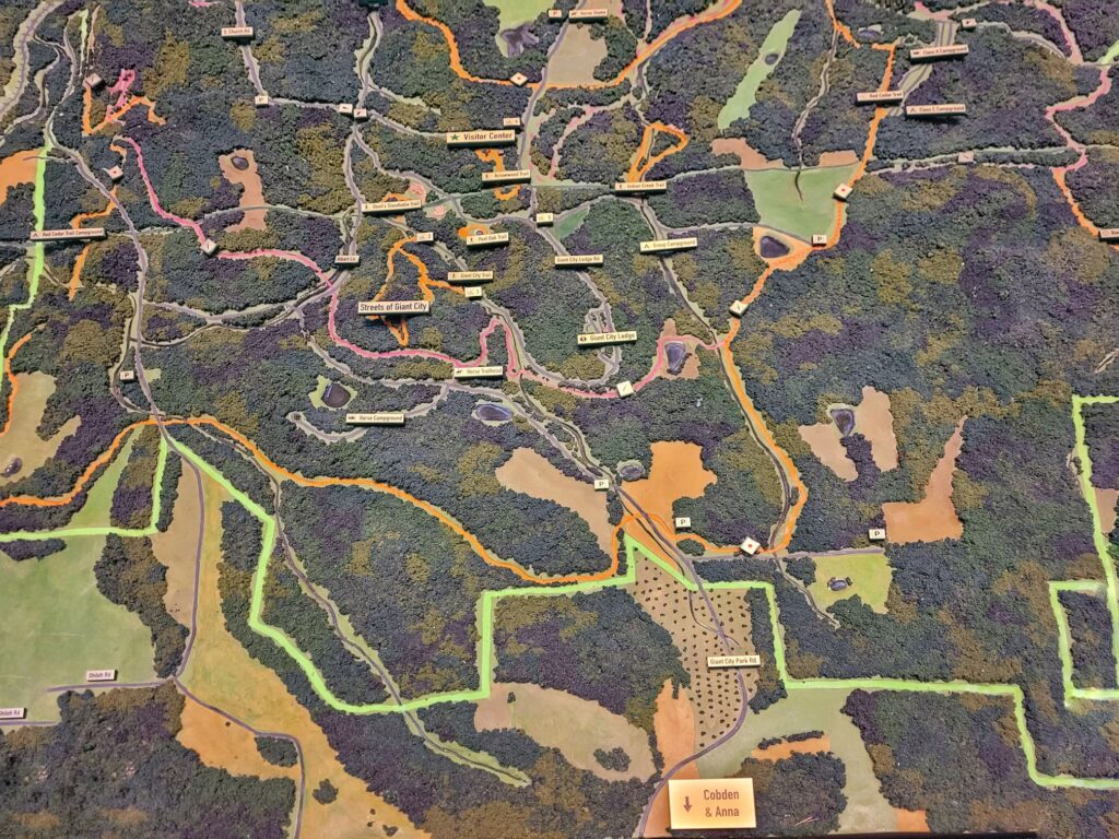 photo of 3d map of giant city state park
