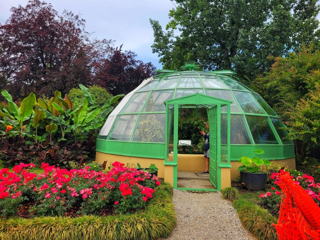 photo of greenhouse dome