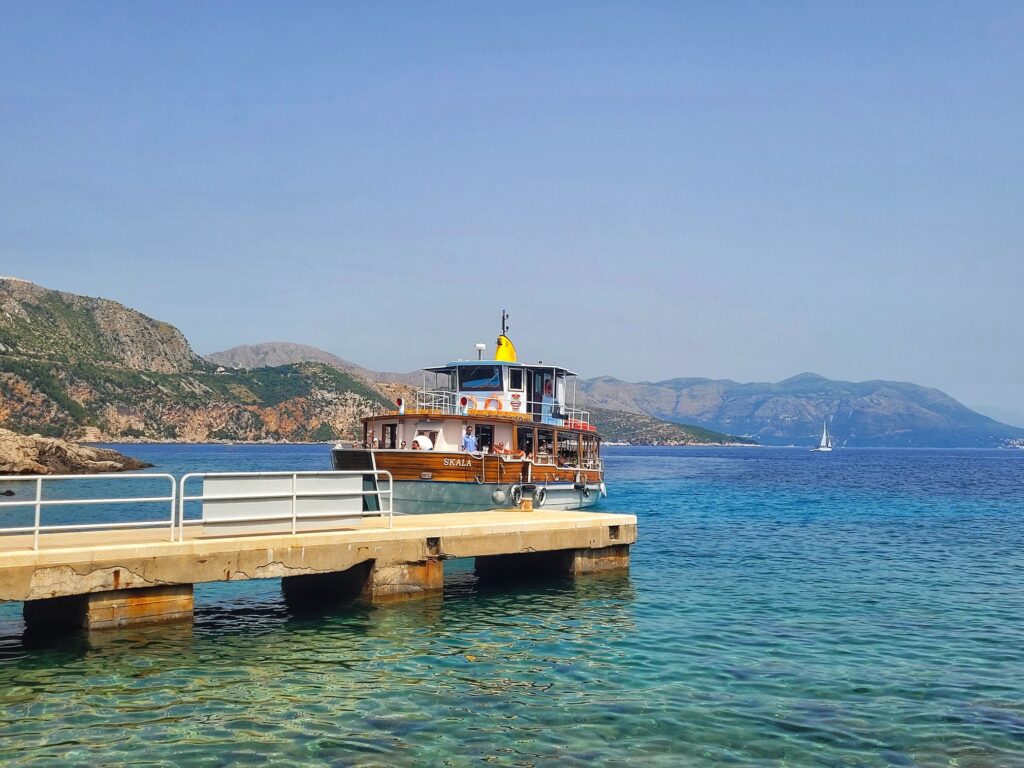 photo of Lokrum Island ferry