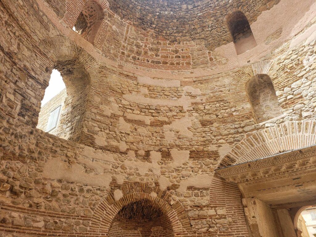 photo of diocletian's palace vestibule