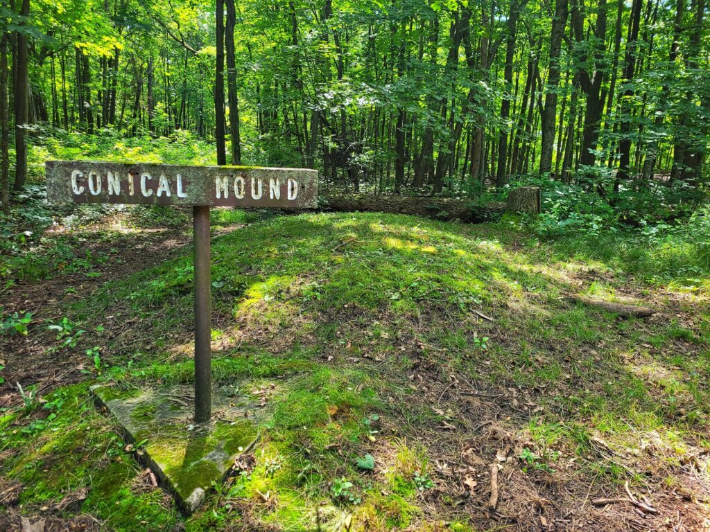 photo of high cliff state park effigy mounds