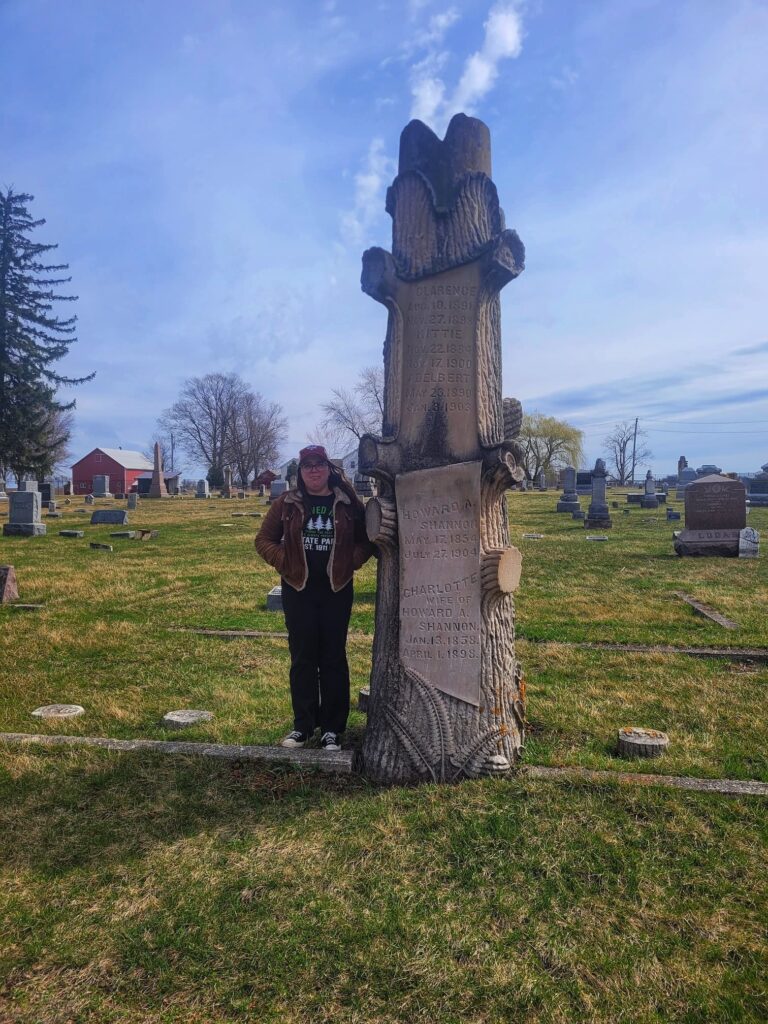 photo of bloods points cemetery