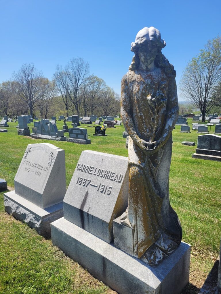 photo of evergreen cemetery chester il