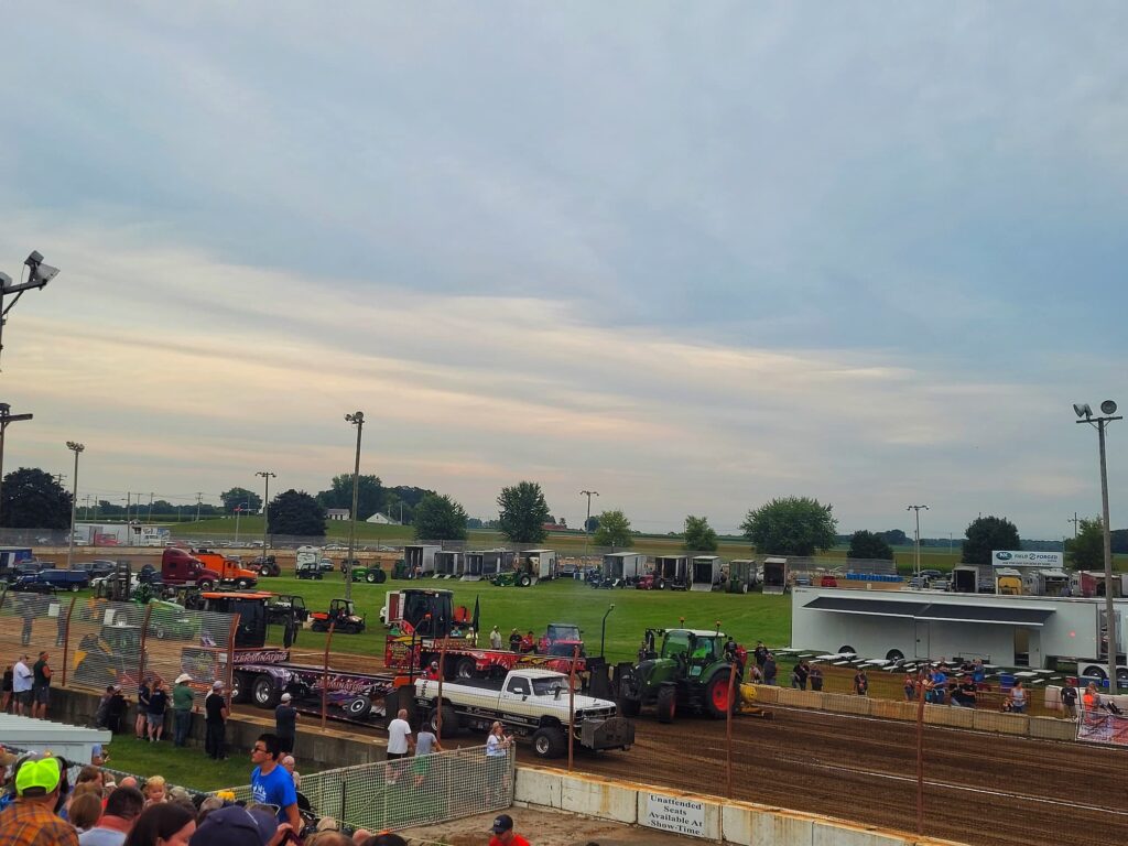 photo of truck pulls at dodge county fair