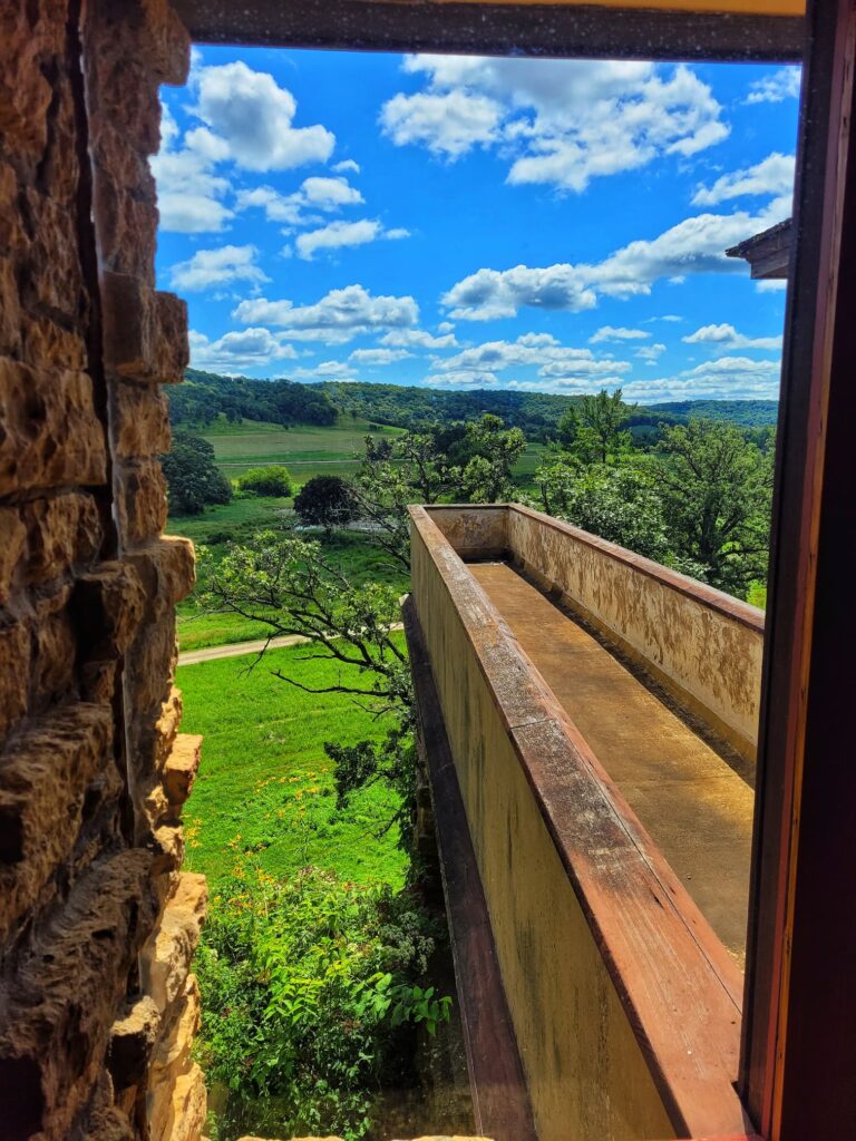 photo of taliesin birdwalk