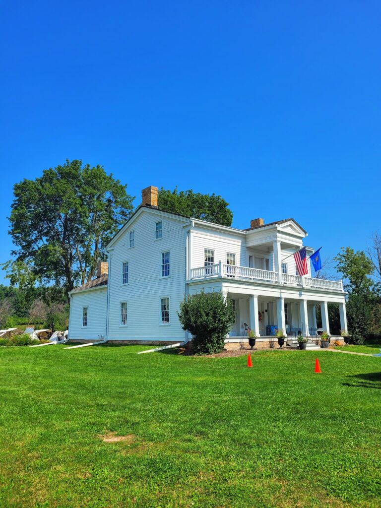 photo of charles grignon mansion