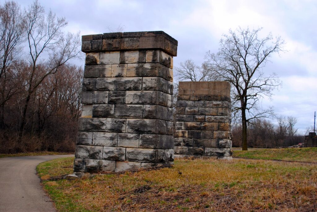 photo of joliet iron works park