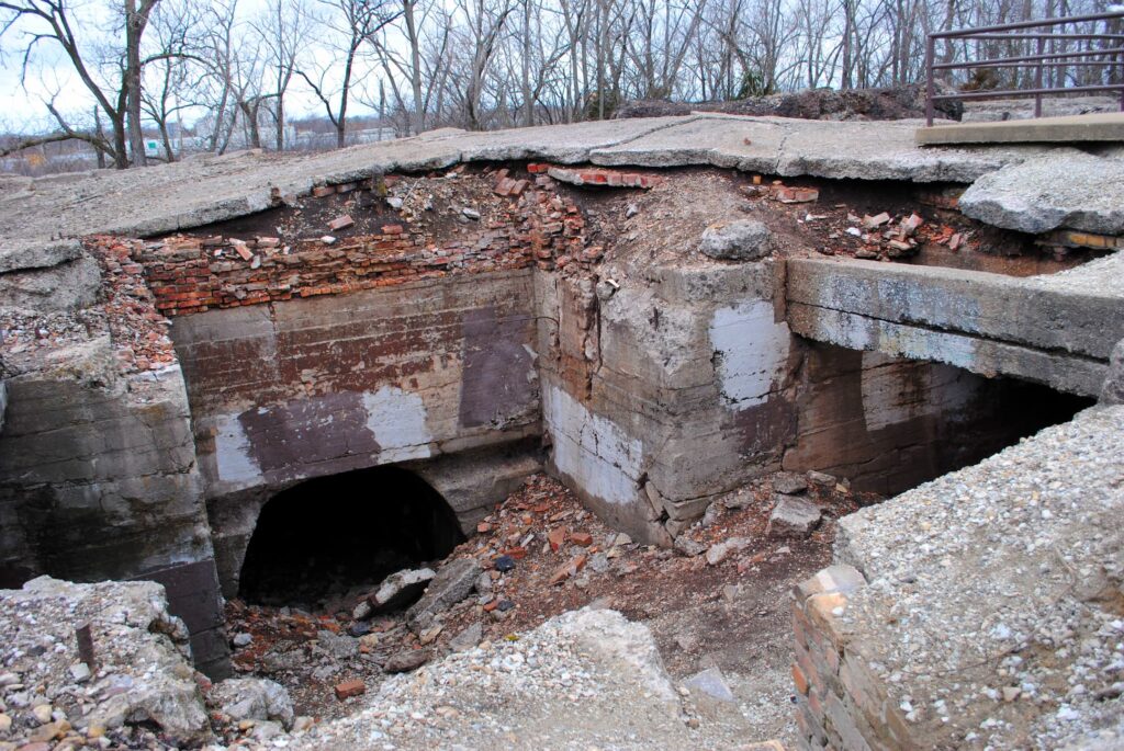 photo of ruins at joliet iron works