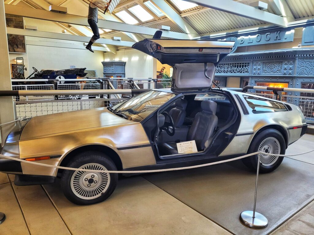 photo of 1982 delorean car