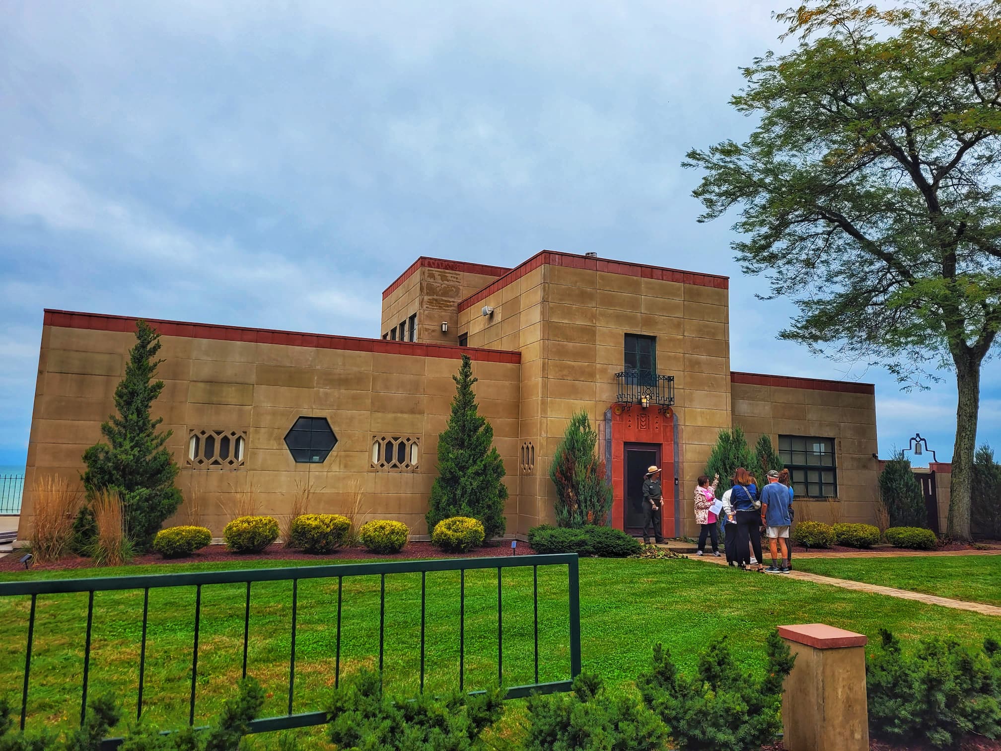 photo of weiboldt-rostone house in indiana dunes national park