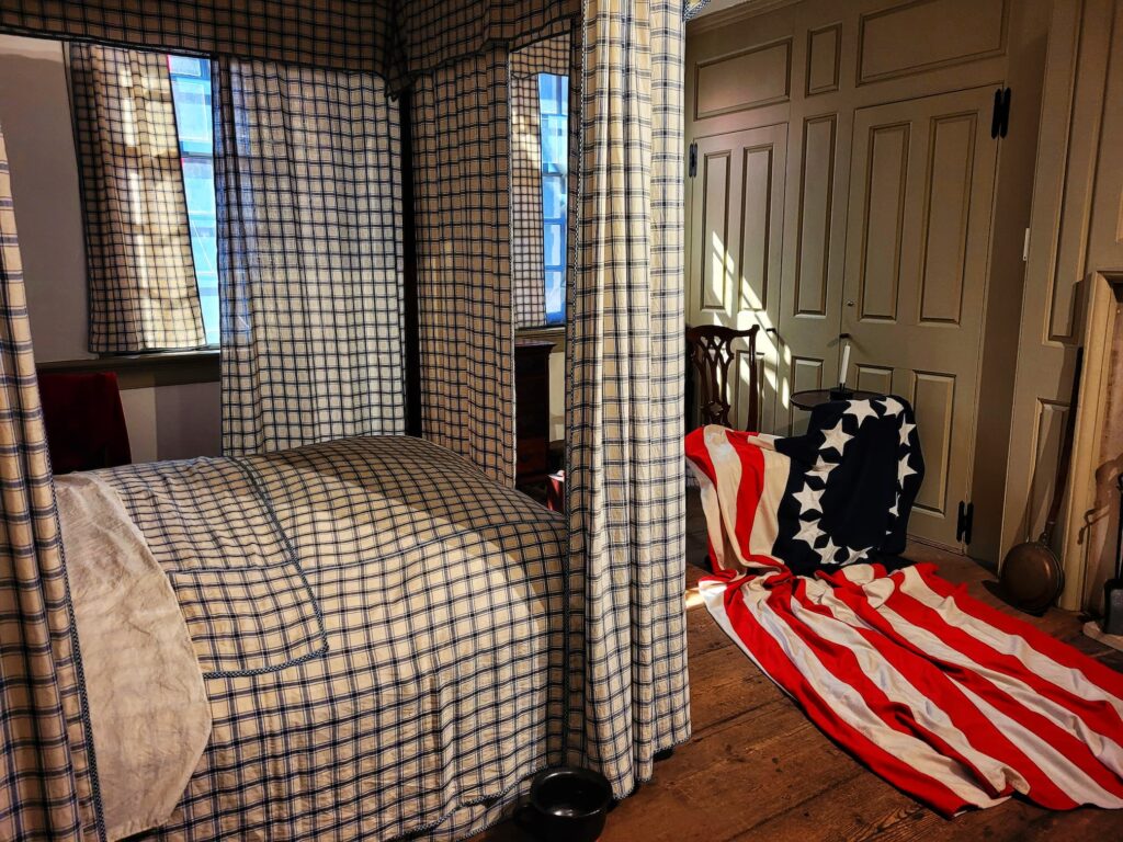 photo of betsy ross house bedroom