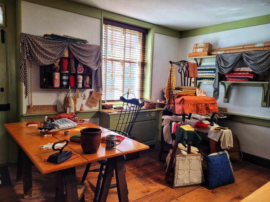 photo of betsy ross house inside