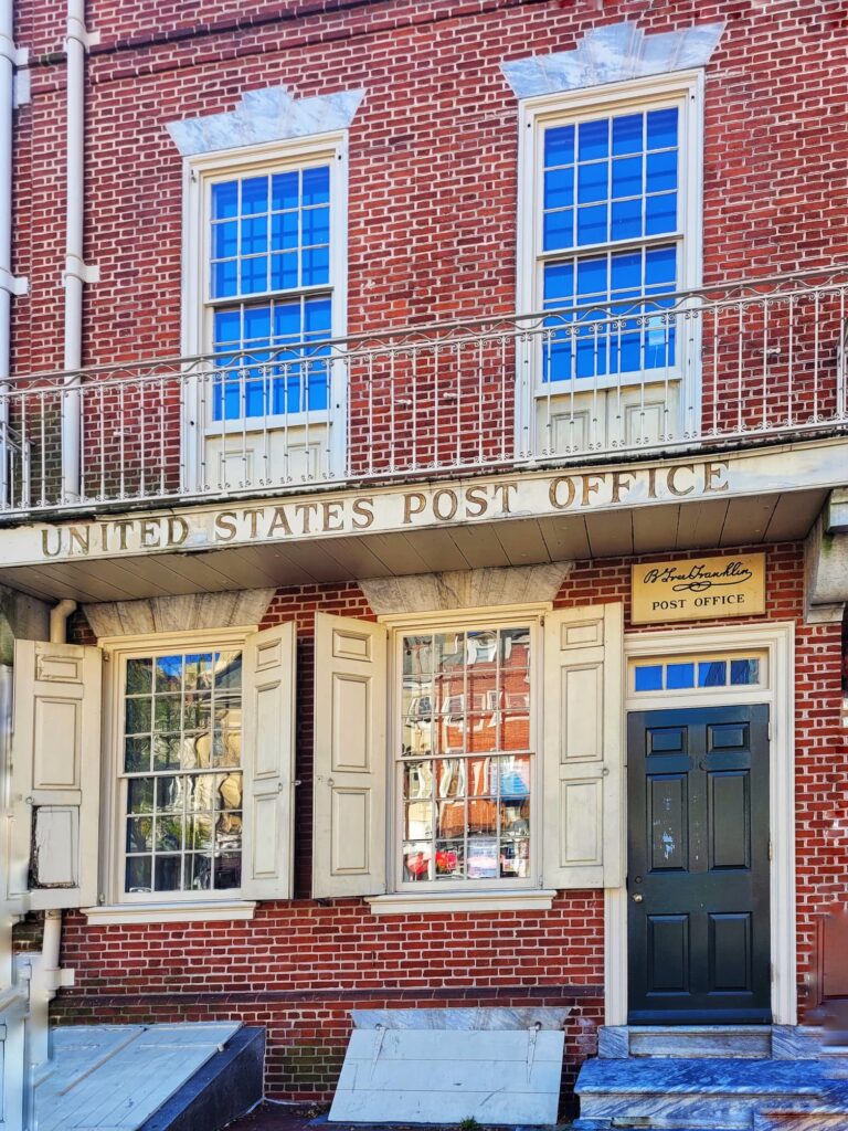 photo of ben franklin post office