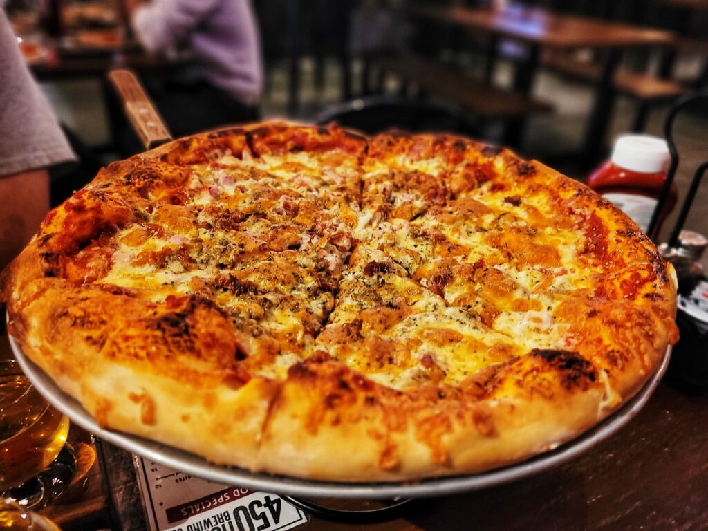 photo of pizza at 450 north brewing