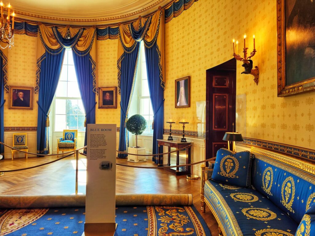 photo of white house blue room