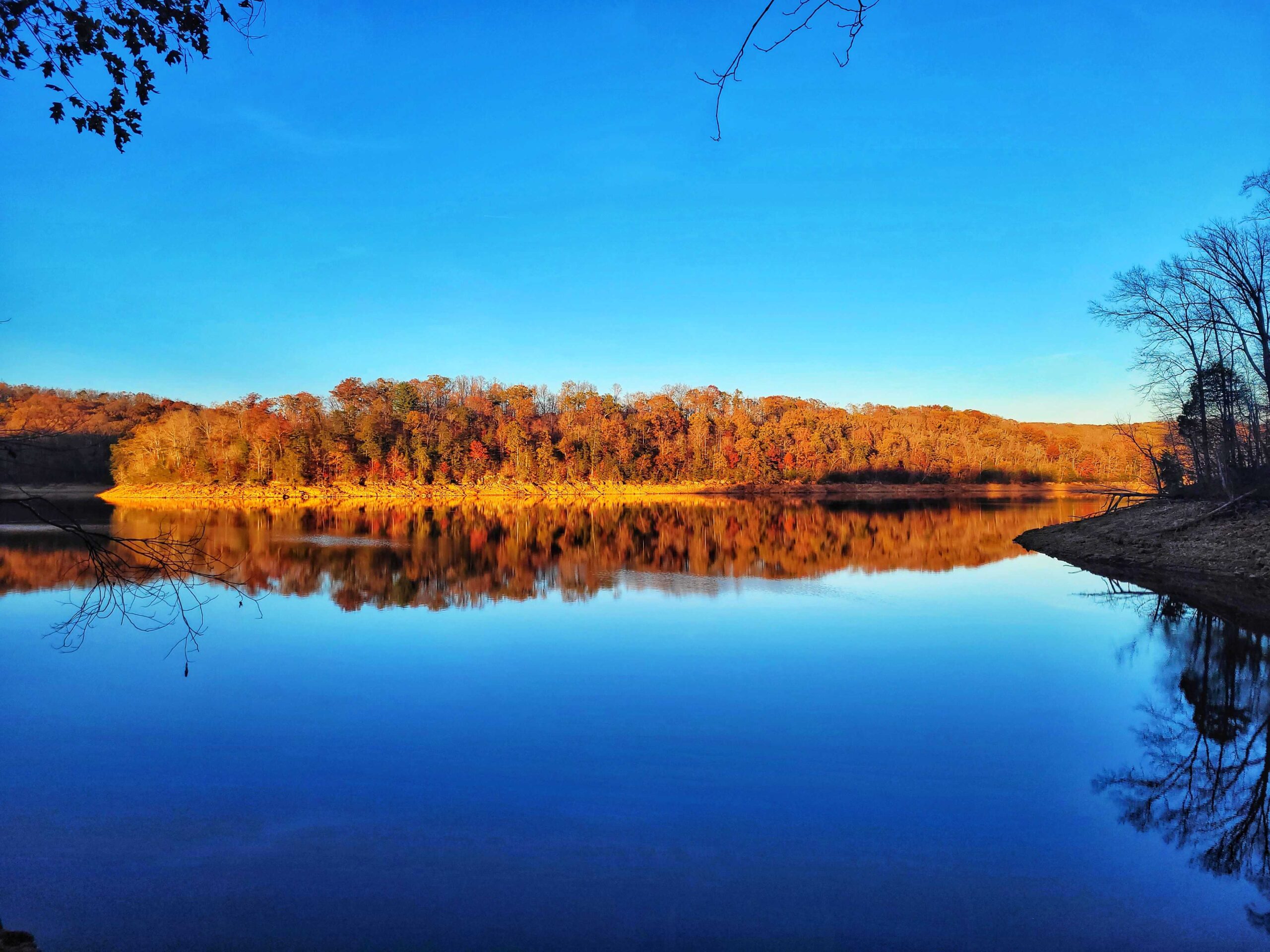 photo of norris dam lake