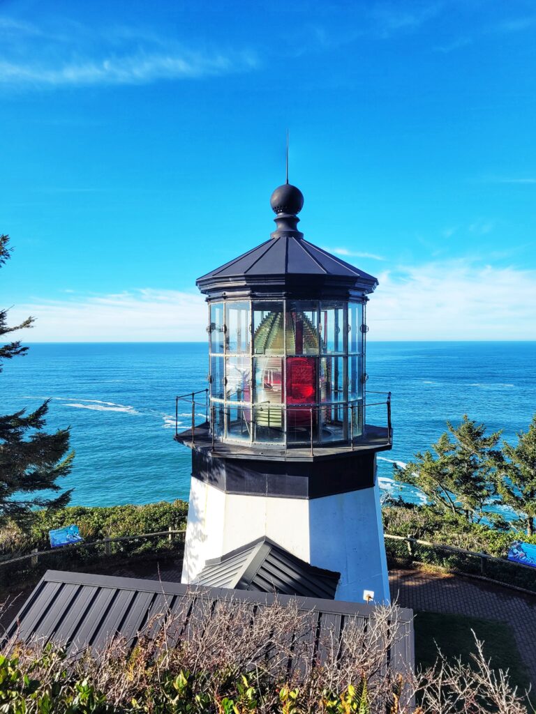 photo of cape meares lighthouse