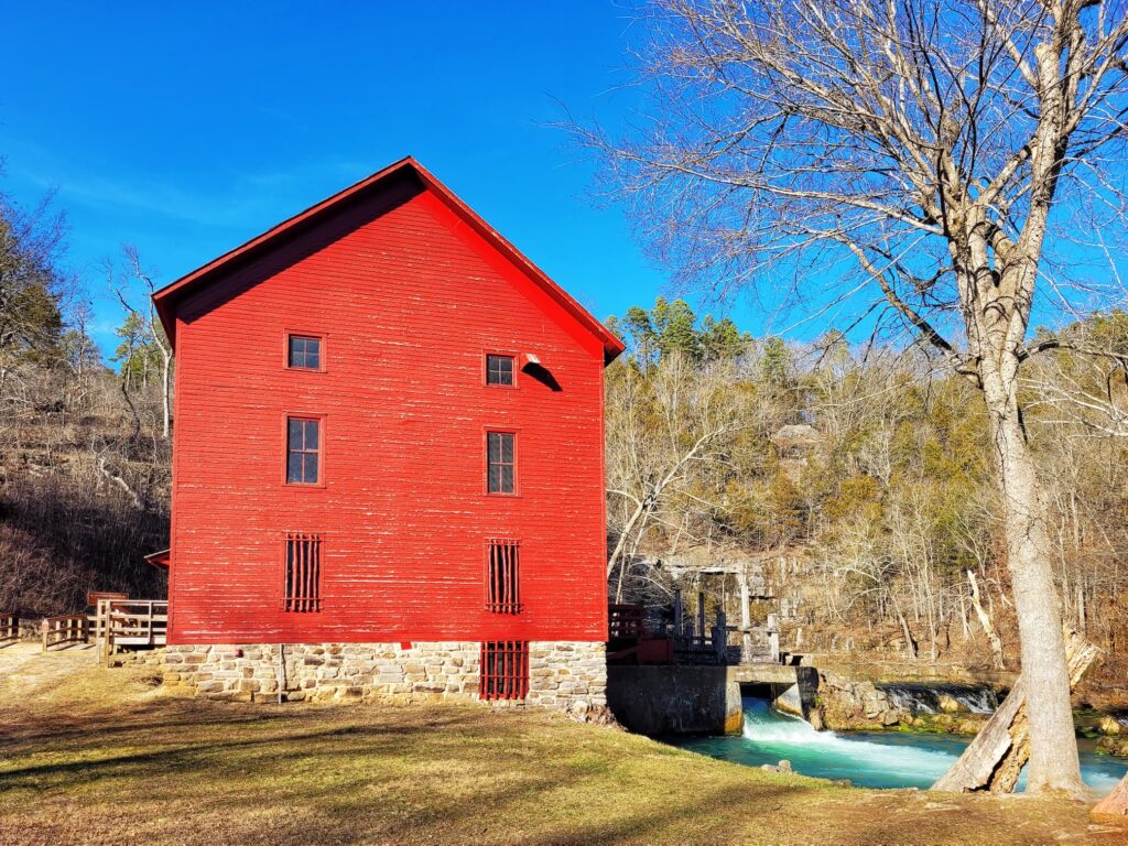 photo of alley mill