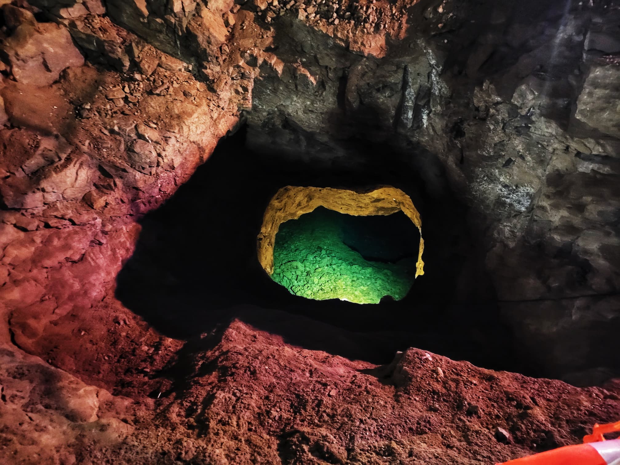 photo of bonne terre mine showing different levels of mining