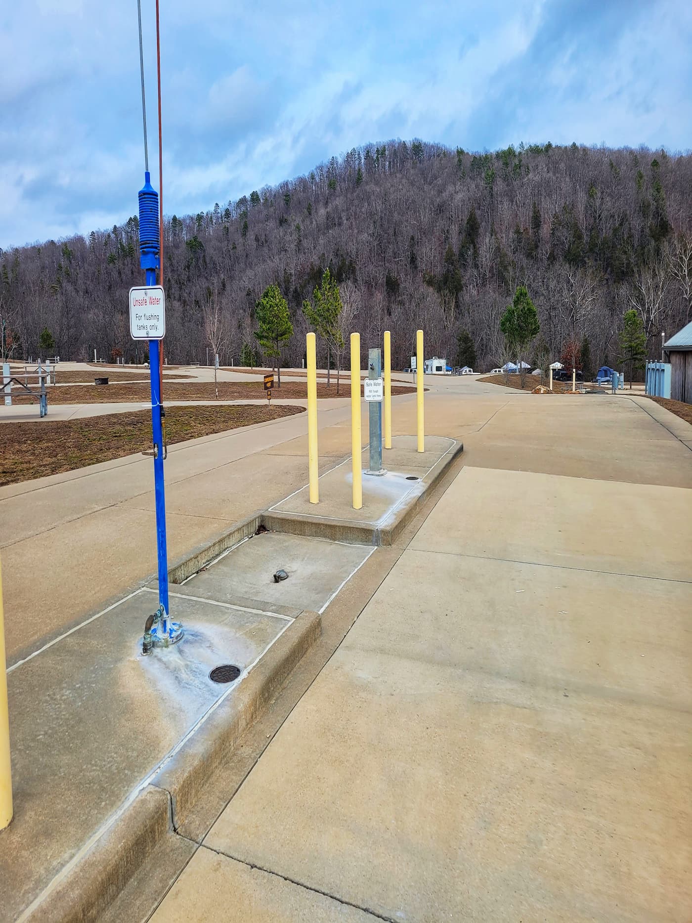 photo of echo bluff state park dump station