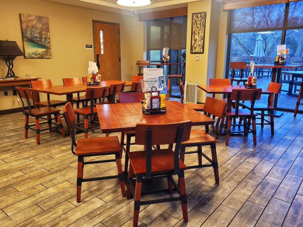 photo of echo bluff's creekside grill