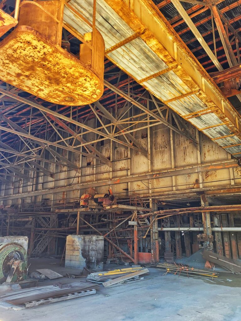 photo of inside of missouri mines building