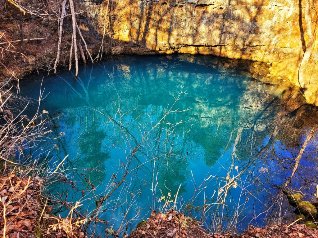 photo of round spring in ozark nsr