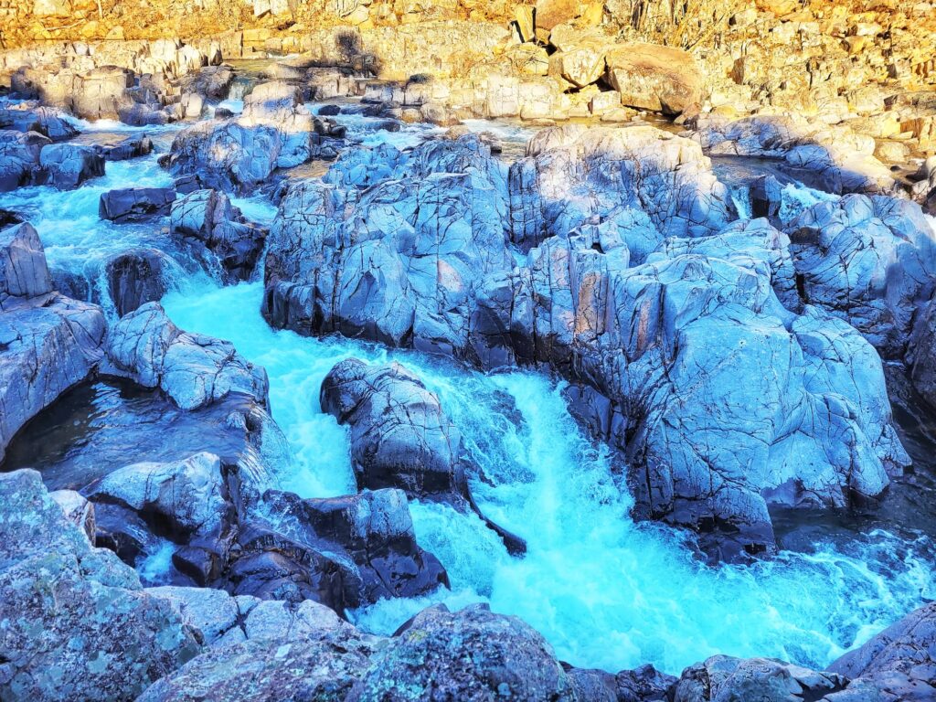 photo of  johnson's shut ins state park