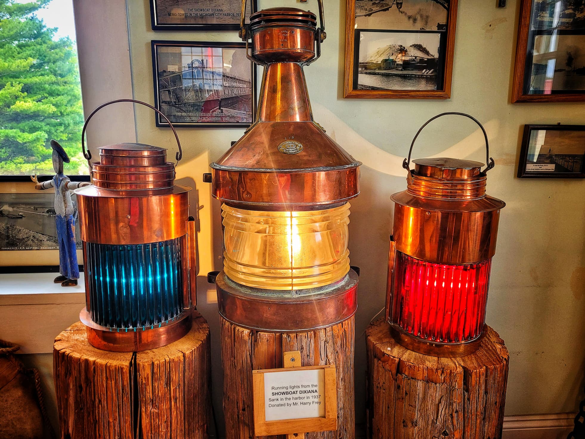 photo of lanterns at old lighthouse museum