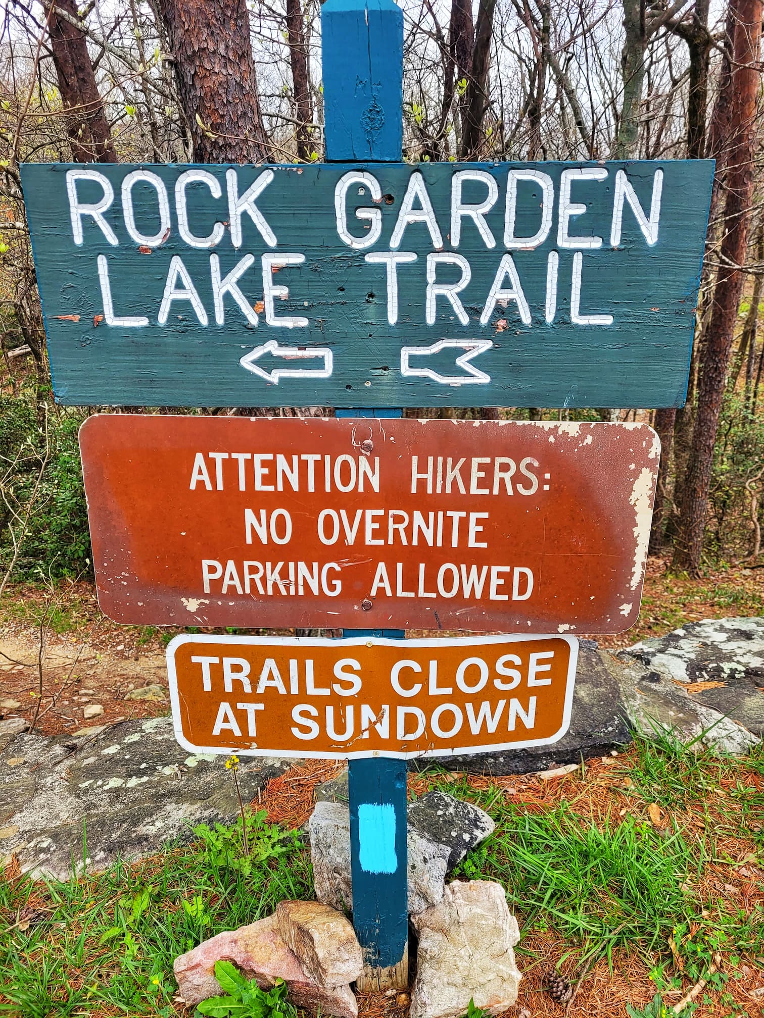 photo of rock garden trail sign
