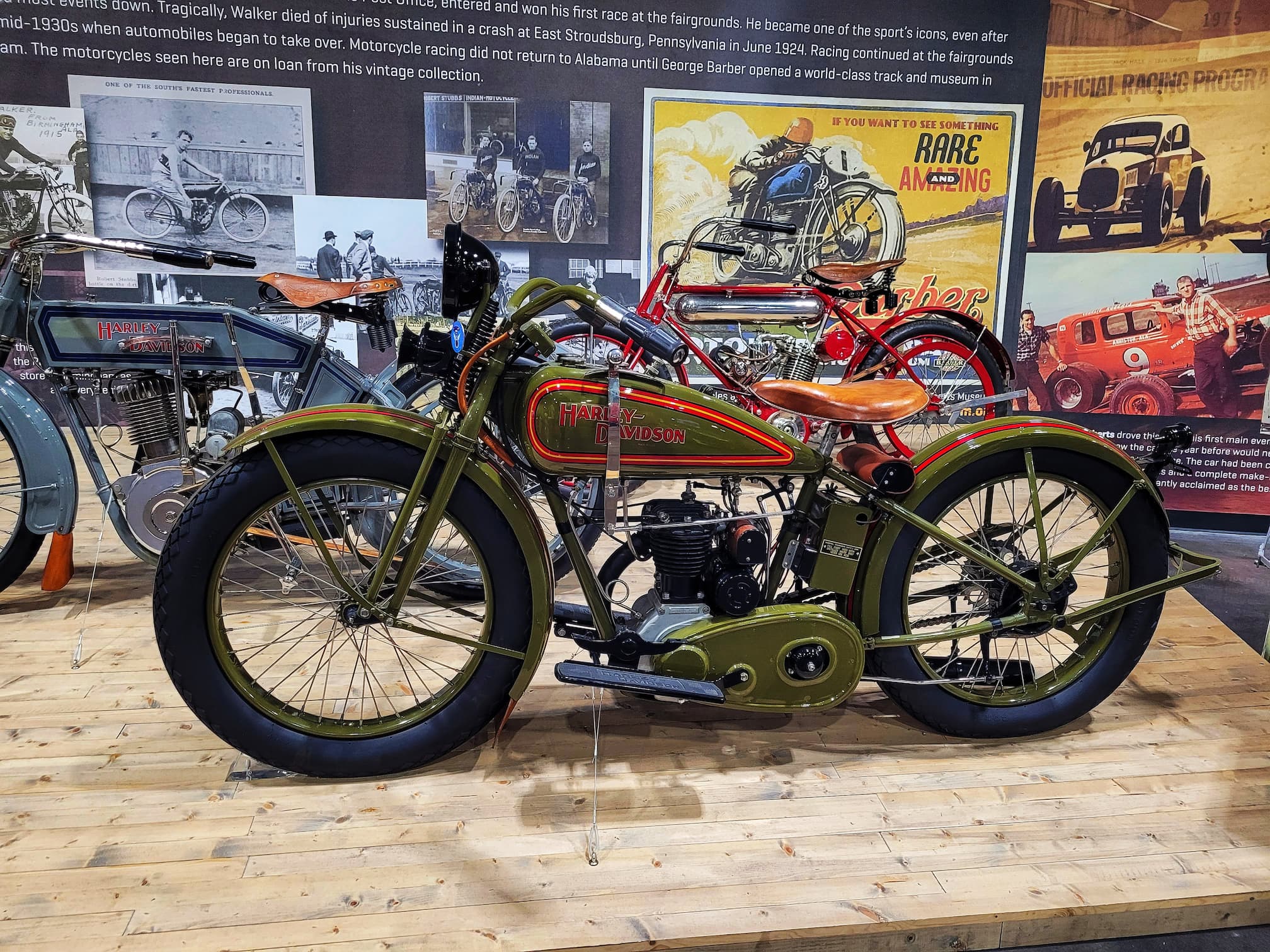 photo of harley davidson bike