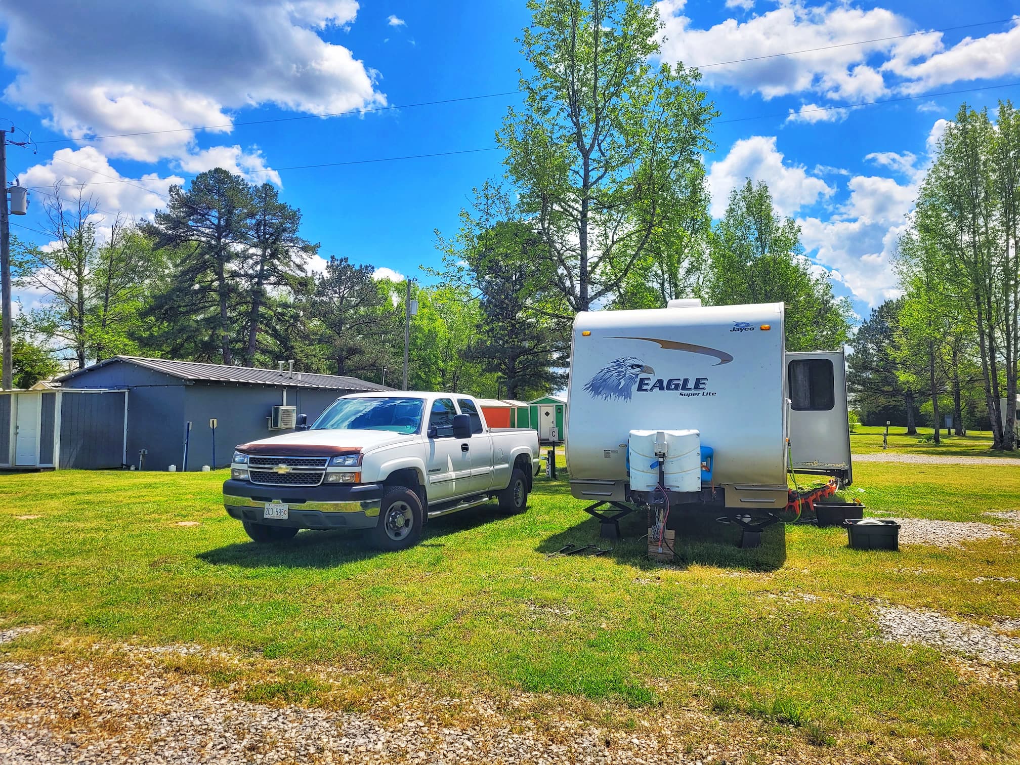 photo of campsite at talladega pit stop rv park