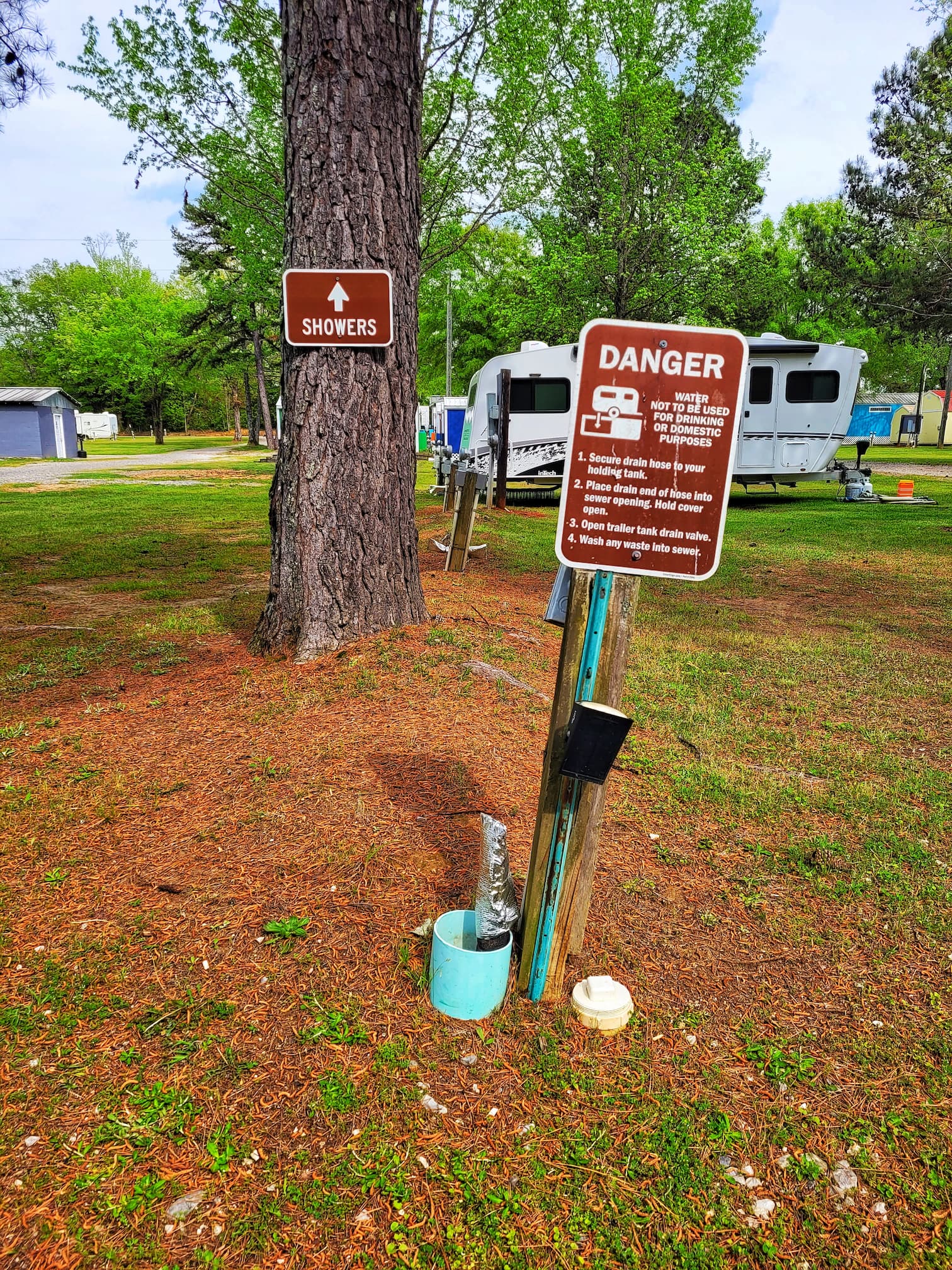photo of talladega pit stop rv park dump station