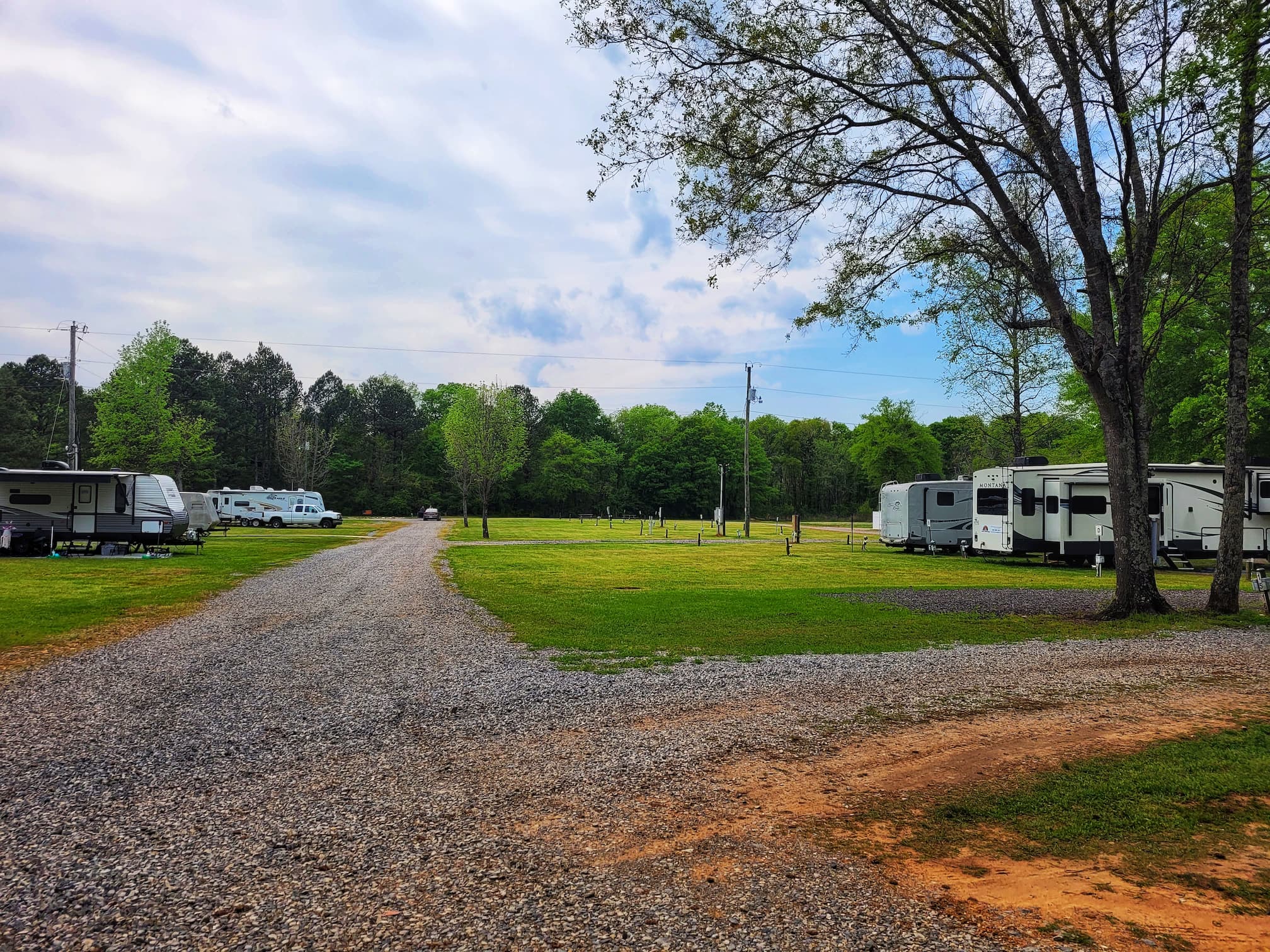 photo of talladega pit stop rv park