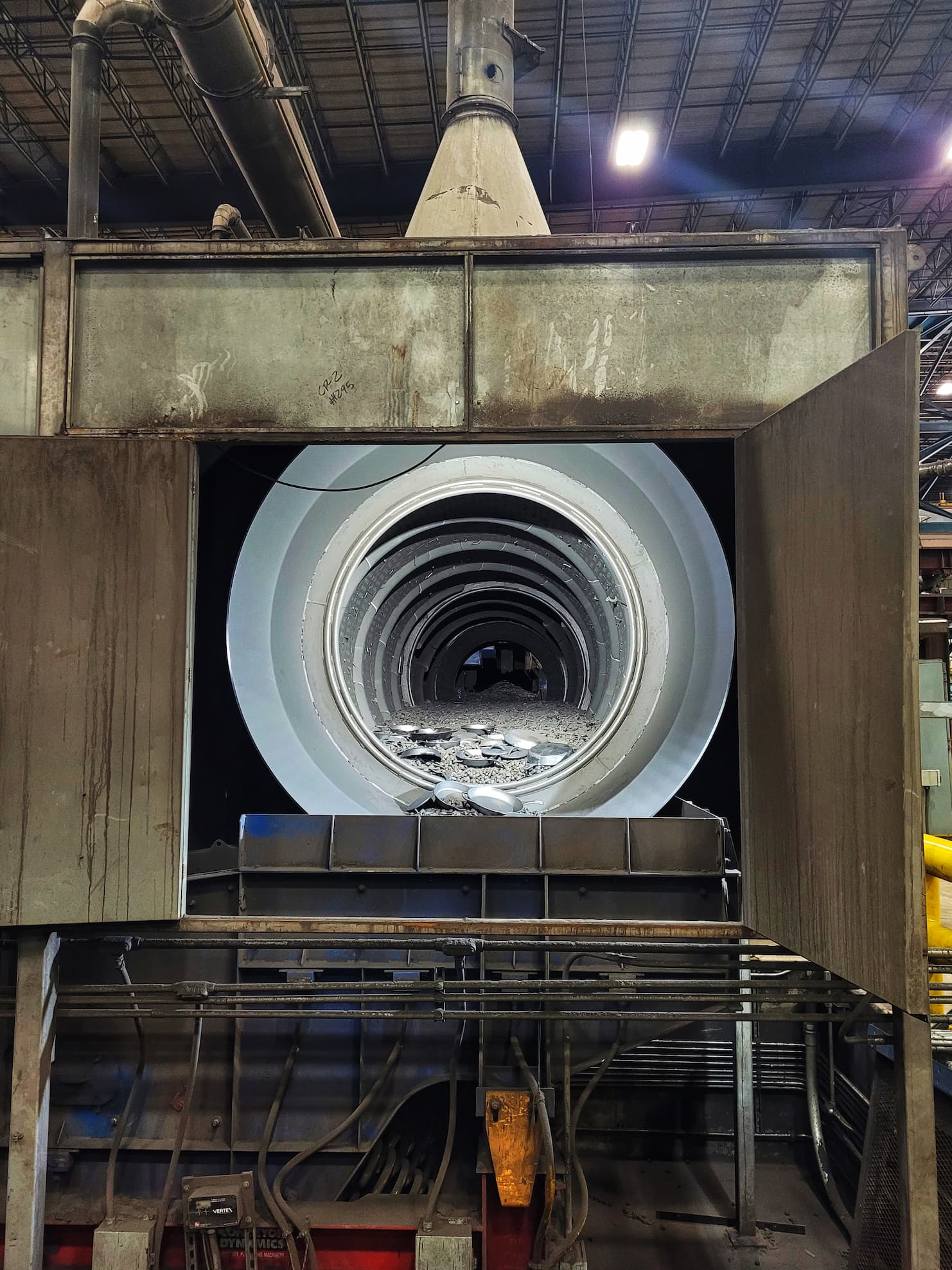 photo of lodge cast iron foundry