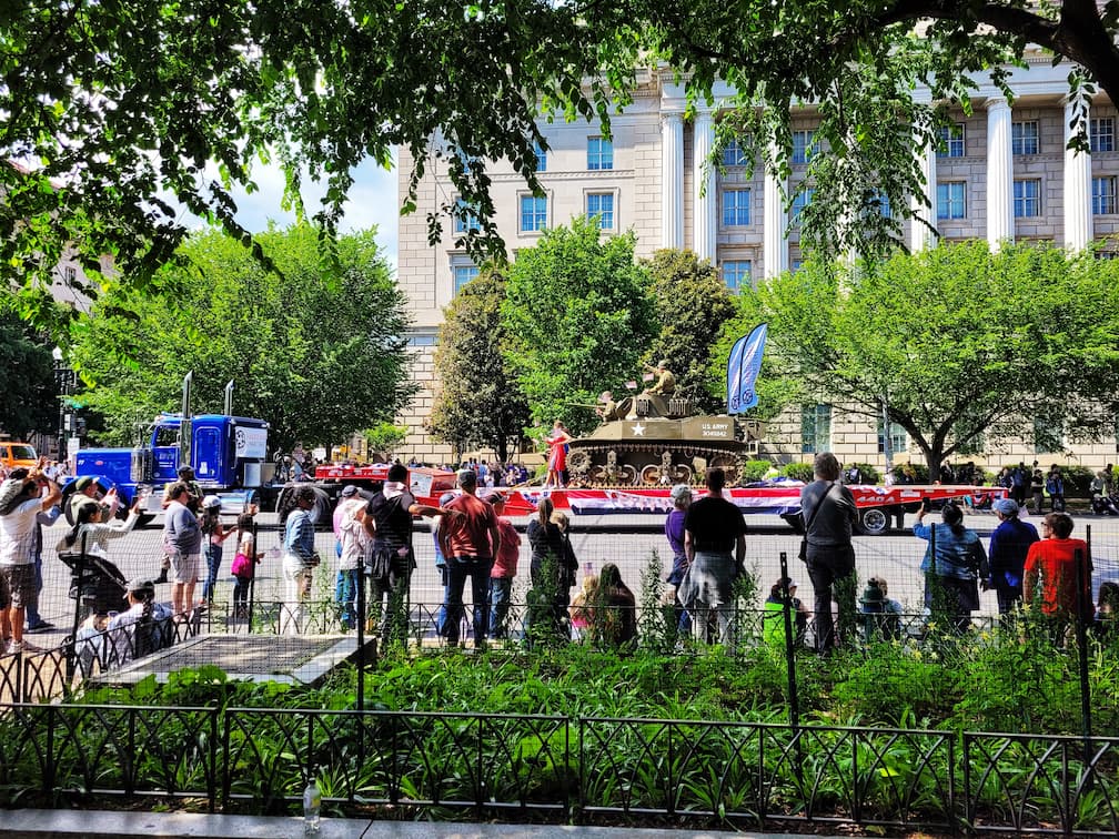 photo of washington dc memorial day parade