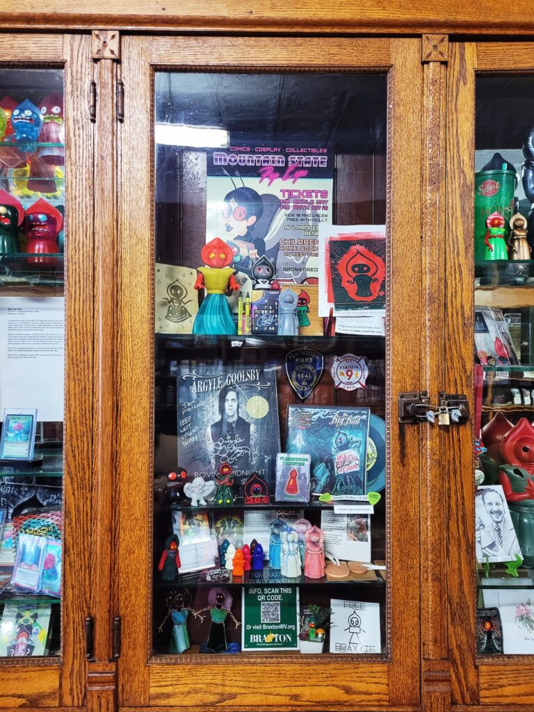 photo of flatwoods monster museum