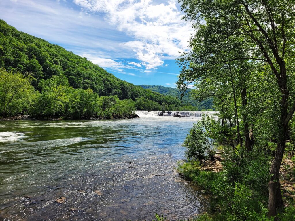 photo of sandstone falls