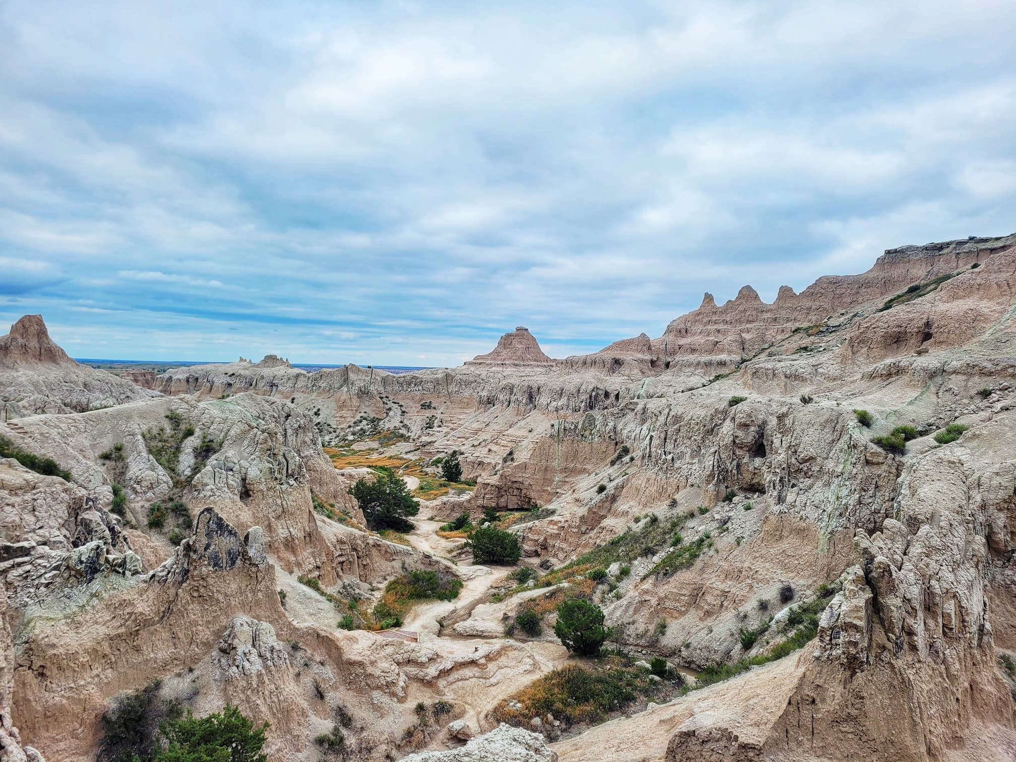 photo of badlands notch trail