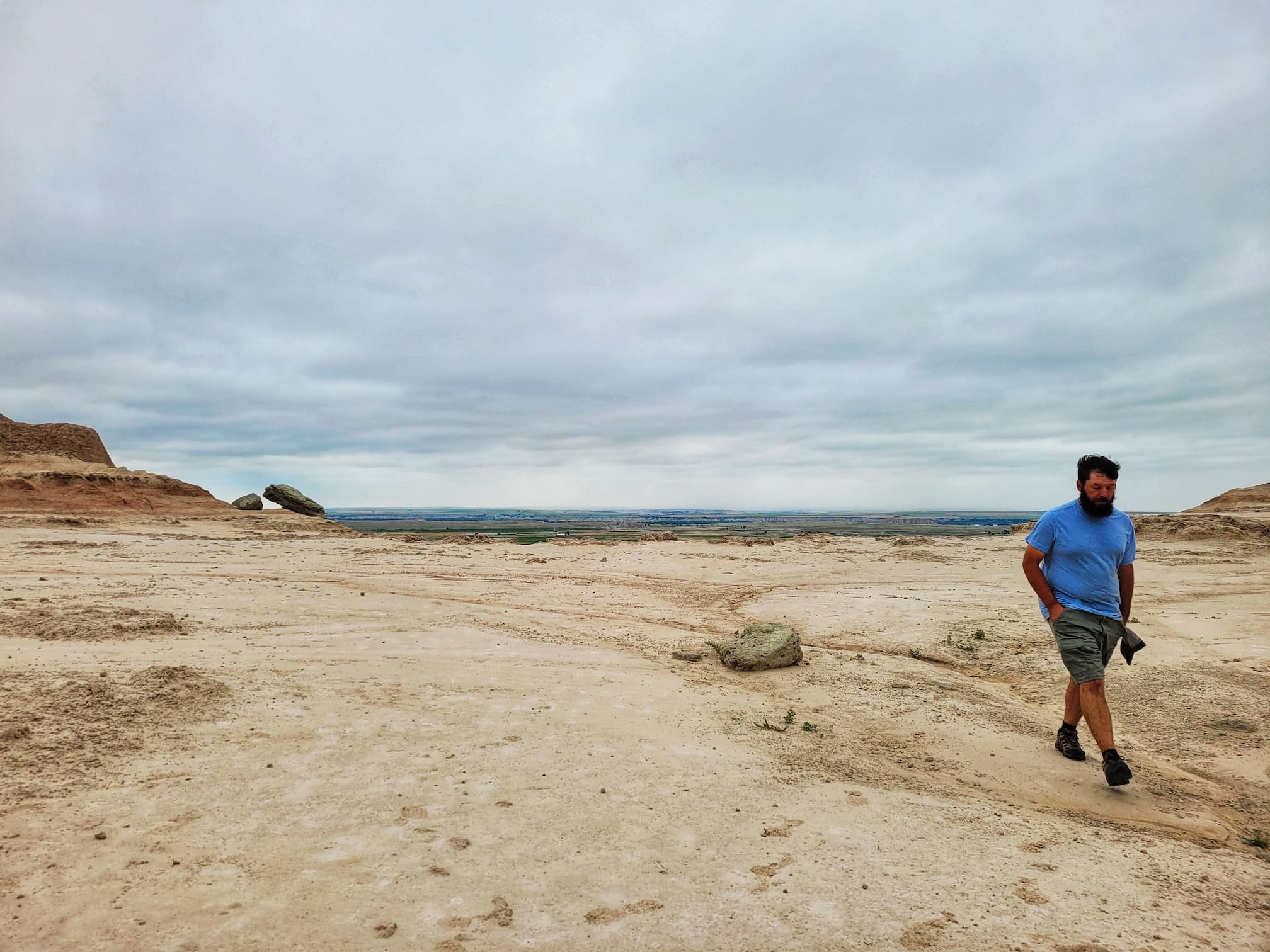 photo of badlands saddle pass trail