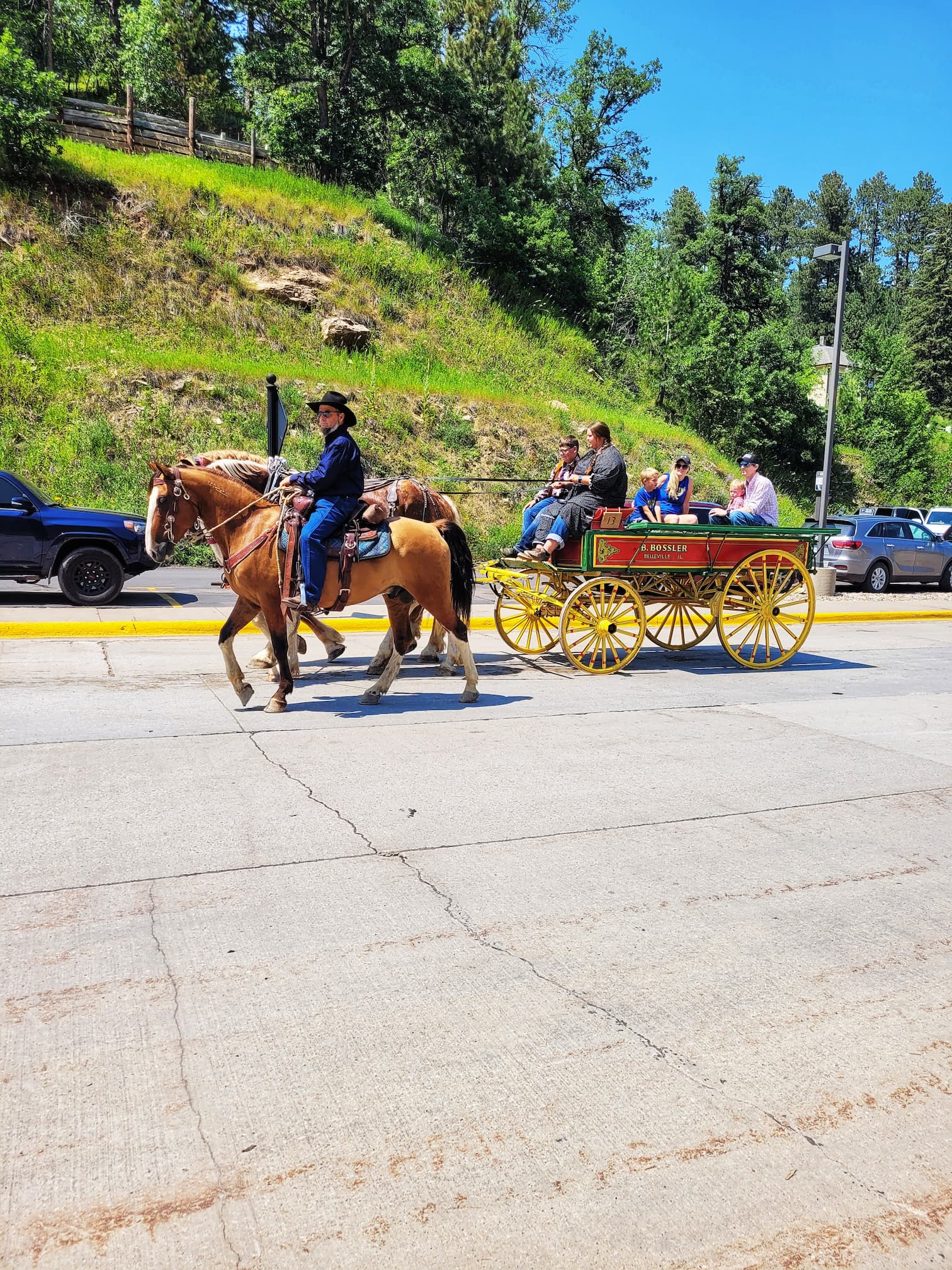 photo of deadwood days of 76 parade