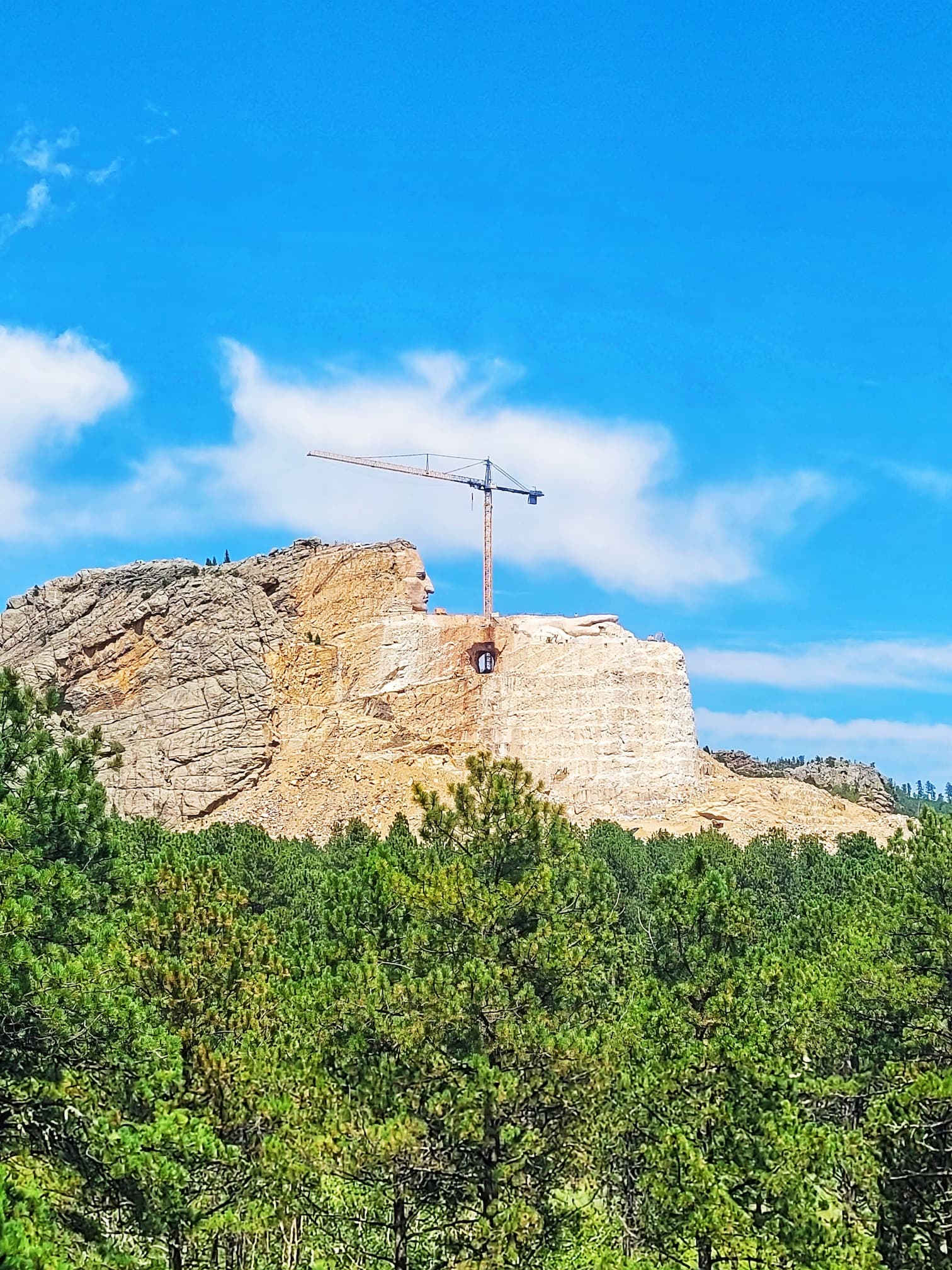photo of crazy horse memorial
