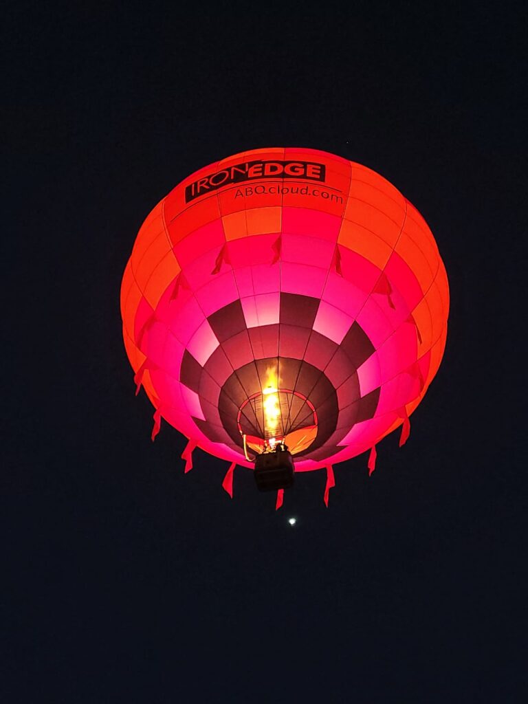 photo of albuquerque balloon fiesta dawn patrol
