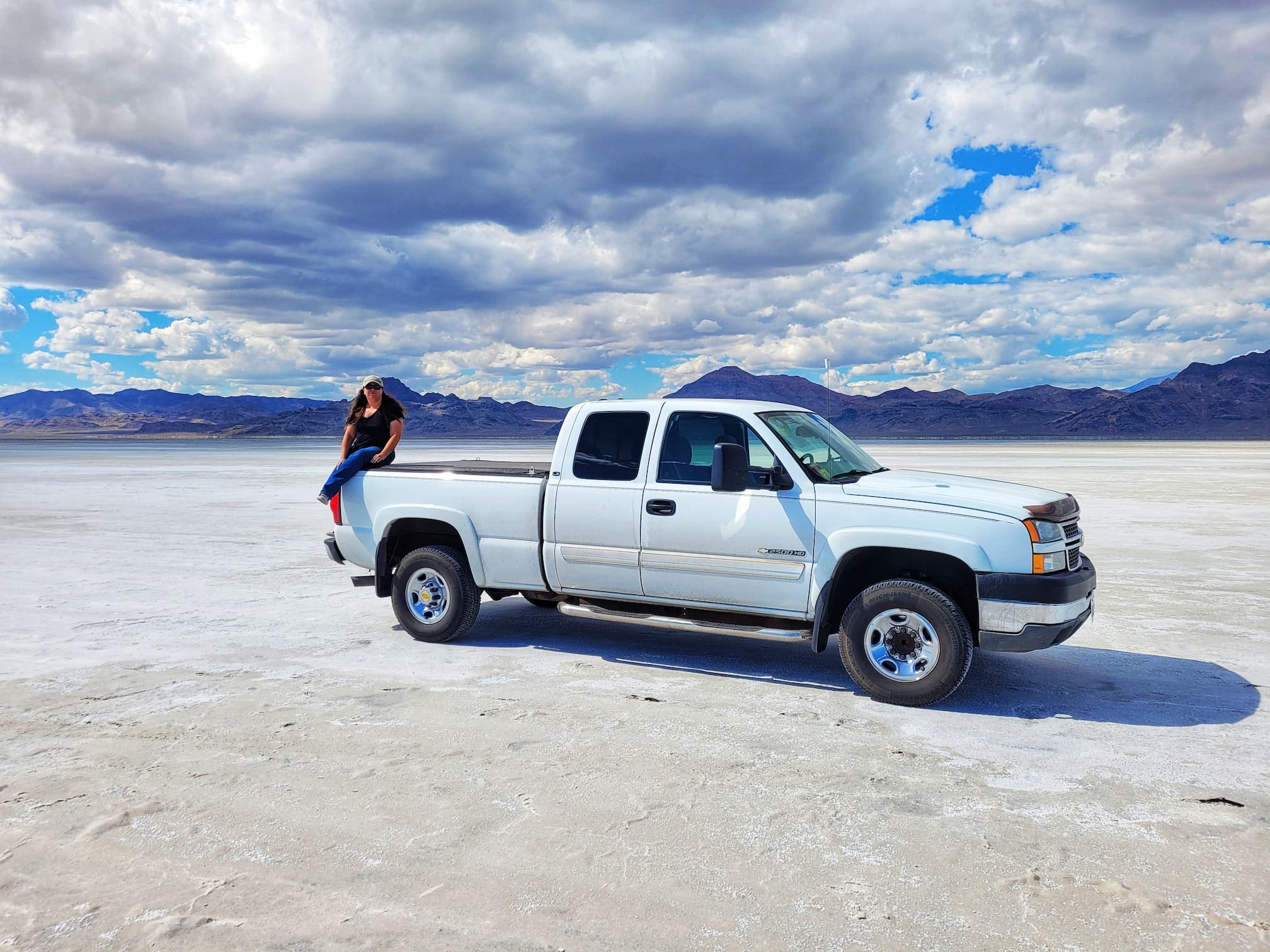 photo of bonneville salt flats