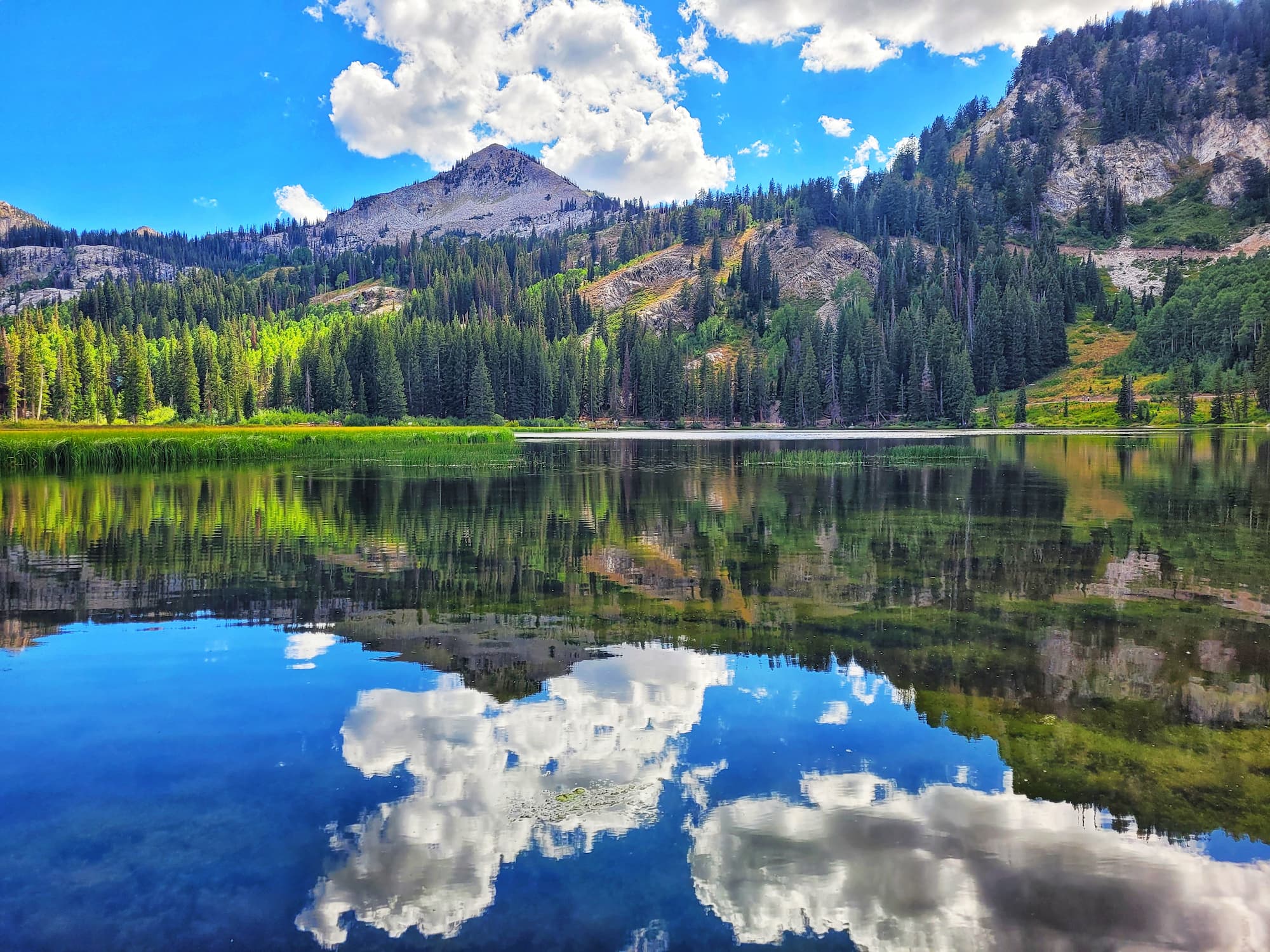 photo of mirror lake