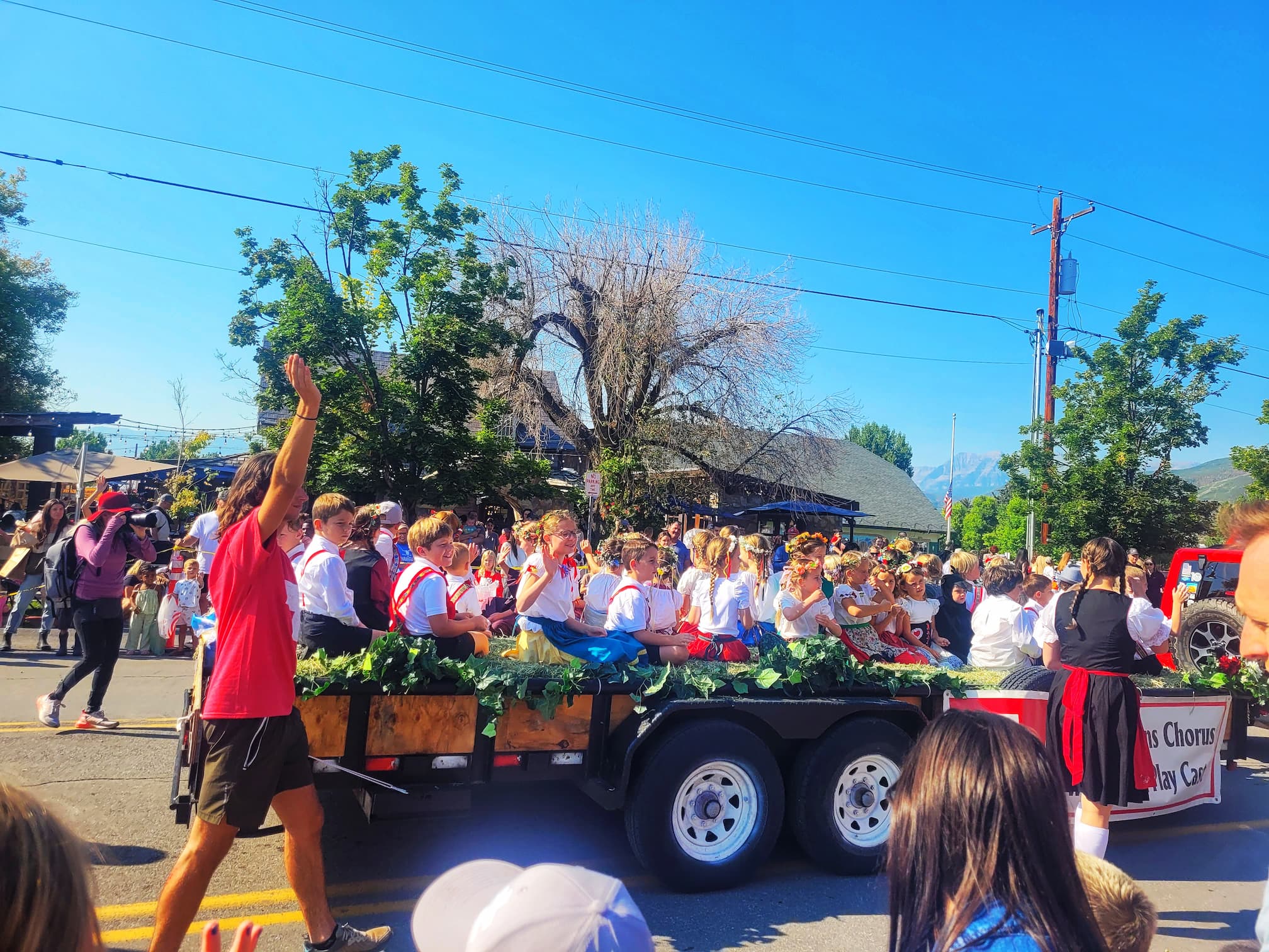photo of swiss days parade