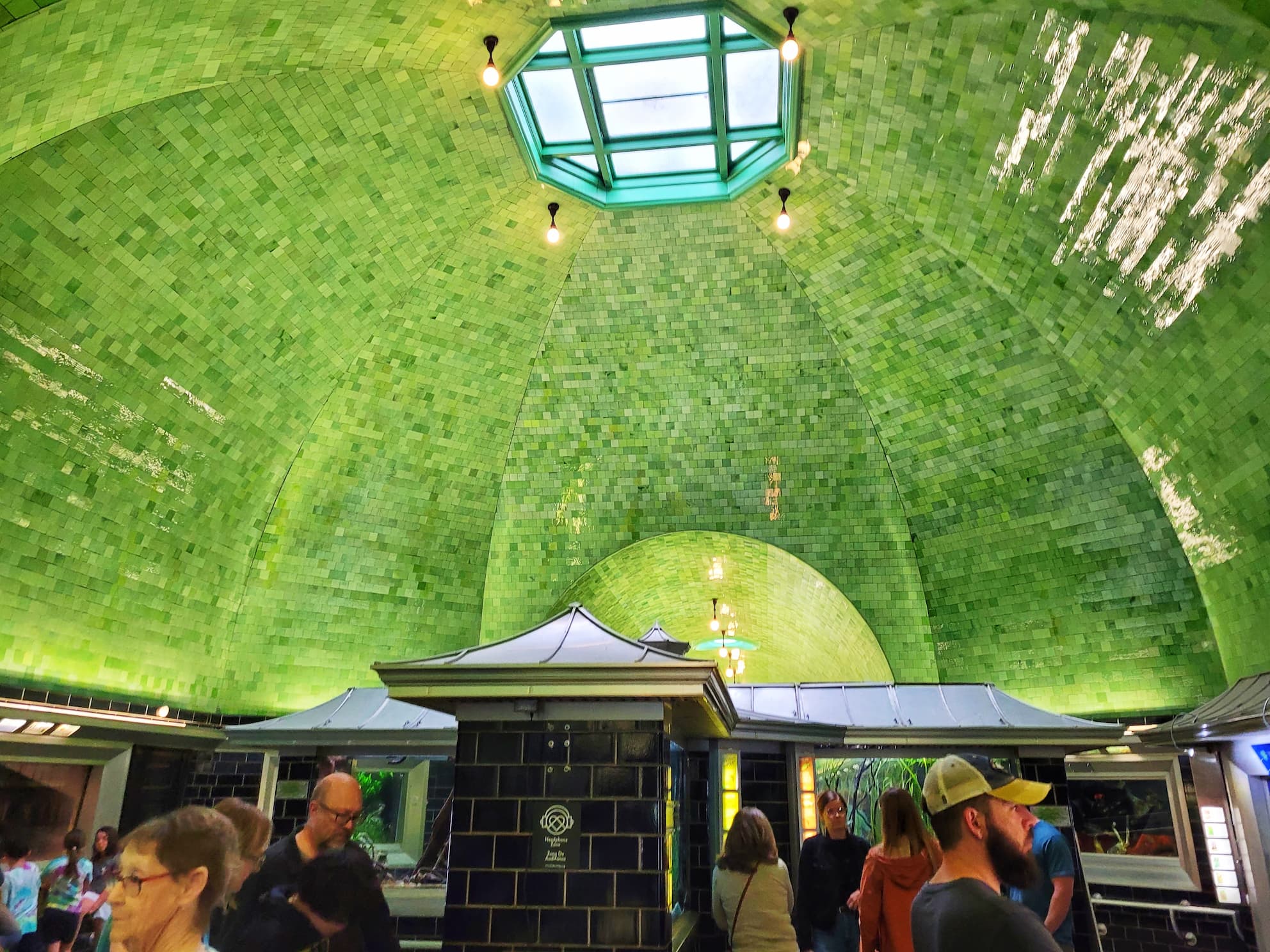 photo of belle isle aquarium interior